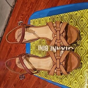 Gianni Bini Alana Heels size 8.5
